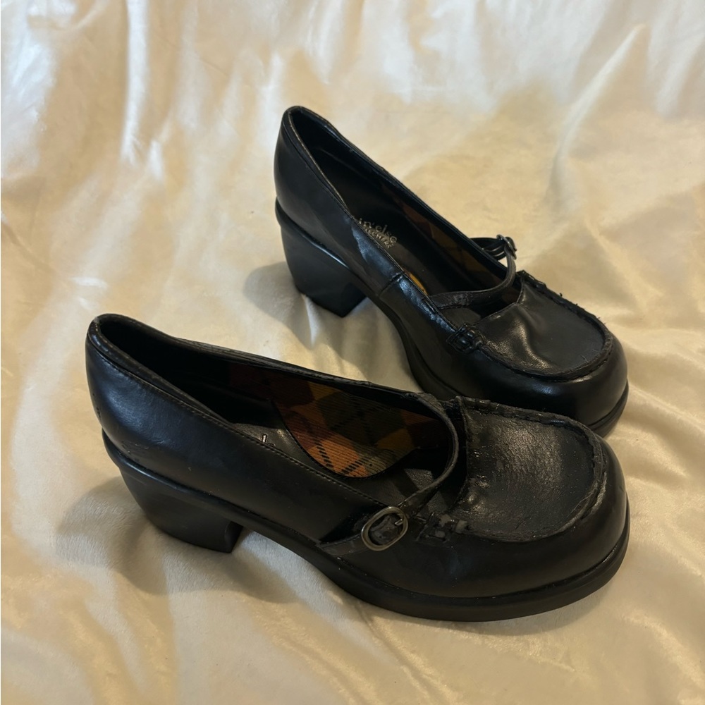 Skechers mini heels